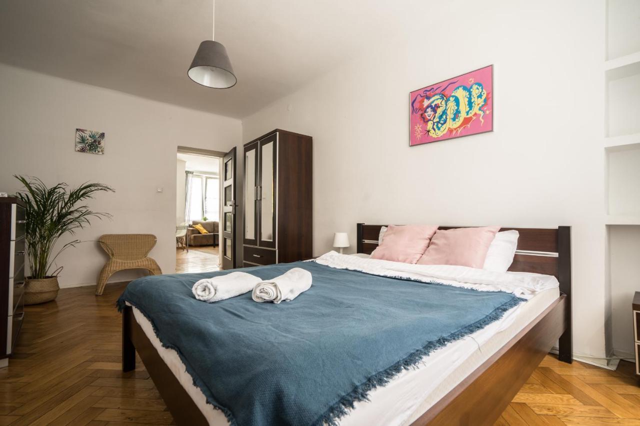 Oomph Warsaw Modern Apartment Near Nowy Swiat Exterior photo